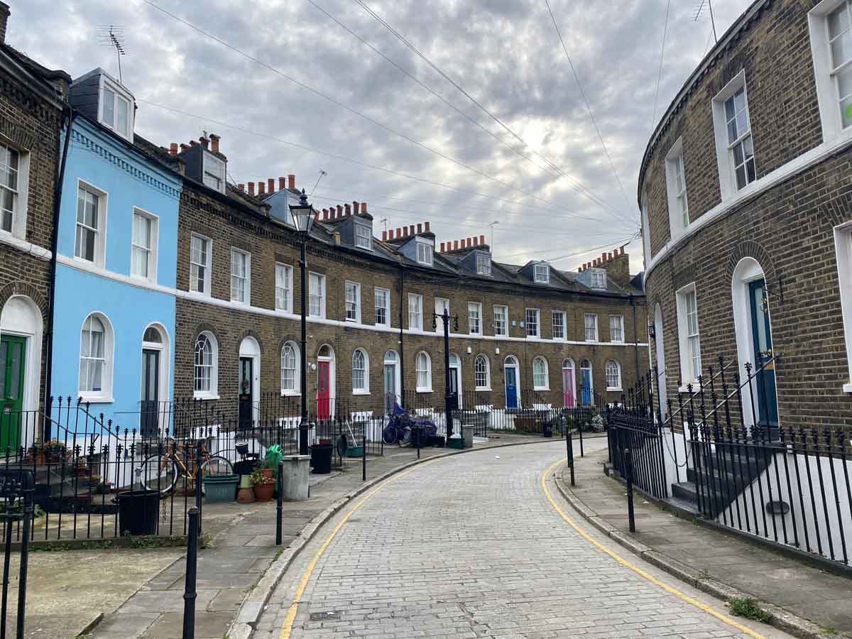 تعرف على أفضل الأماكن للسكن في العاصمة لندن وأسعار المنازل ومتوسط الآجارات الشهرية فيها 17 حي Islington - أفضل أماكن للسكن في لندن ( أفضل مناطق السكن في لندن )
