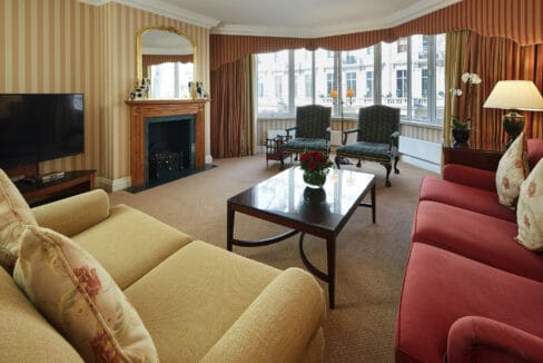 CTC 2 bed superior living open 1 2