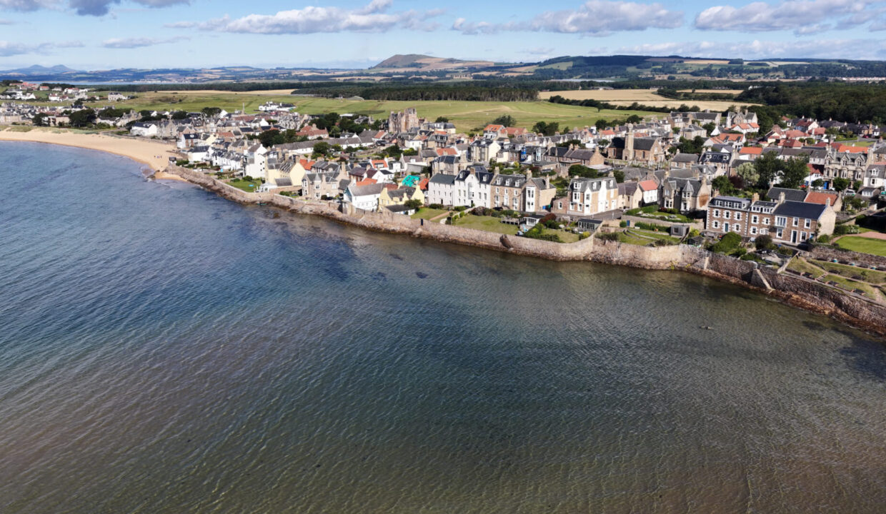 Best Coastal Towns